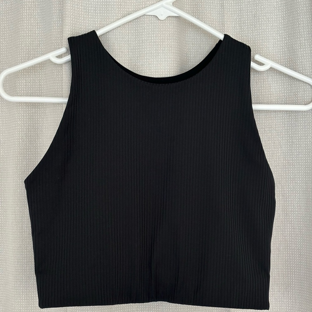 Dylan ribbed sports bra